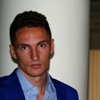 Nikolay Zhevner的照片