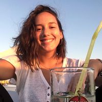 Magda Rumbaut的照片