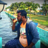 Raj Kumar Benz的照片