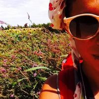 Lara Carpinelli's Photo