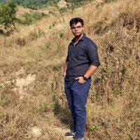 Kumail Rizvi的照片