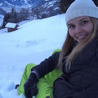 Polina Glukhova的照片