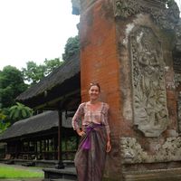 delphine rebert的照片