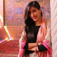 mahtab rashidi's Photo