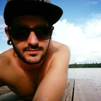 Luis V lombardo的照片