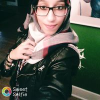 Rawia Khchini的照片