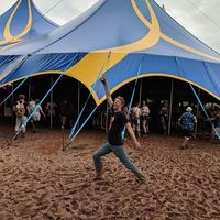 Photos de Adrian McMahon