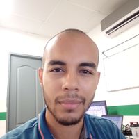 Victor Valenzuela的照片