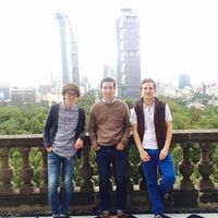 Eduardo Carbajal的照片