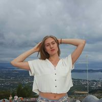 Valeriia Zakharova的照片