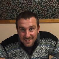 Simon Collins的照片