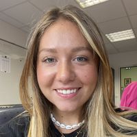 Flora Mourlon's Photo