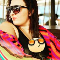 Feryel Tamarzizet的照片