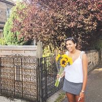 Serena James的照片