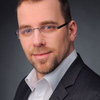 Kirill Kiri的照片