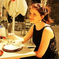 Dorottya Marosváry的照片