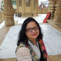 Pooja Divine的照片