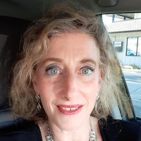 Julie Brusca的照片