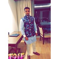 Raghav Mehra的照片