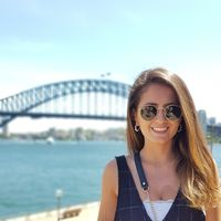 Camila Batisti's Photo