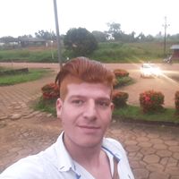 Majd Istanbouly的照片