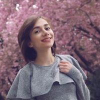 Parisa Abedi's Photo