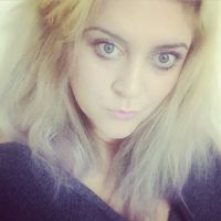 Lorna Charlotte的照片