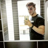 Ario Yazdani的照片