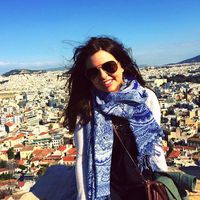 Olivia Pastos's Photo