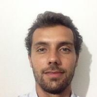 Leandro Amaral的照片