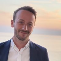 Elliott Van Regemorter的照片