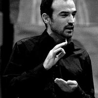 Simone Tani的照片