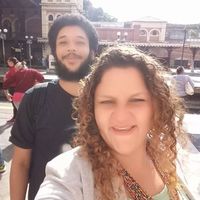 Ana Guarnieri的照片