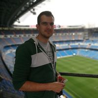 Daniel Gyetvan的照片