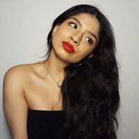 Andrea Caballero的照片