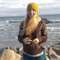 Eniko Rozsnyoi的照片