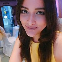 Geraldine Azar的照片