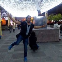 Luigi  Velazquez的照片