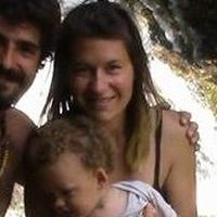 Elide Around的照片