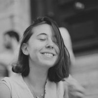 Bengü Özakıncı的照片