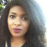 Tatiane Salles's Photo