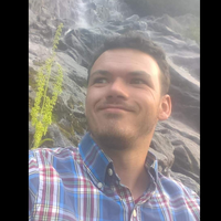 Cameron Kobes的照片