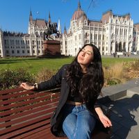 Yasna Acuña's Photo