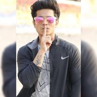 Photos de AkAsh VAidya