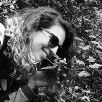 Mariana Britti's Photo