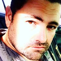 Luis Madrid的照片