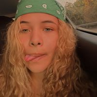 Avril Solis的照片