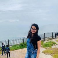 Jöšhī Jï的照片