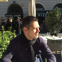 selcuk arapoglu的照片