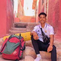 Simo Haqhaqi's Photo